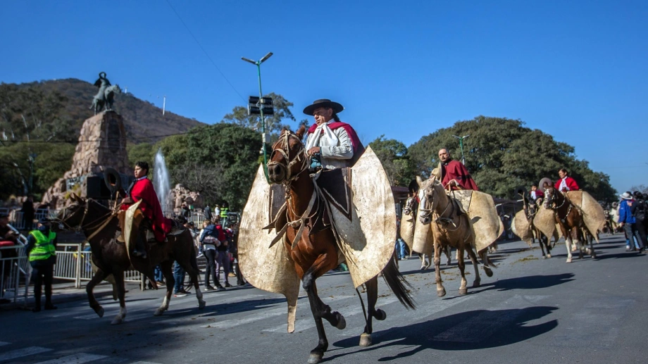 vigilia homenaje güemes